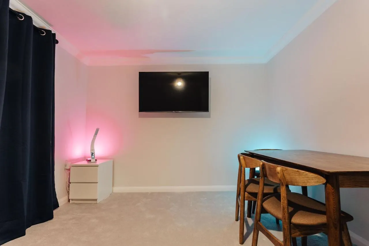 Modern Peaceful Flat In Town Apartment Bournemouth 0*,
