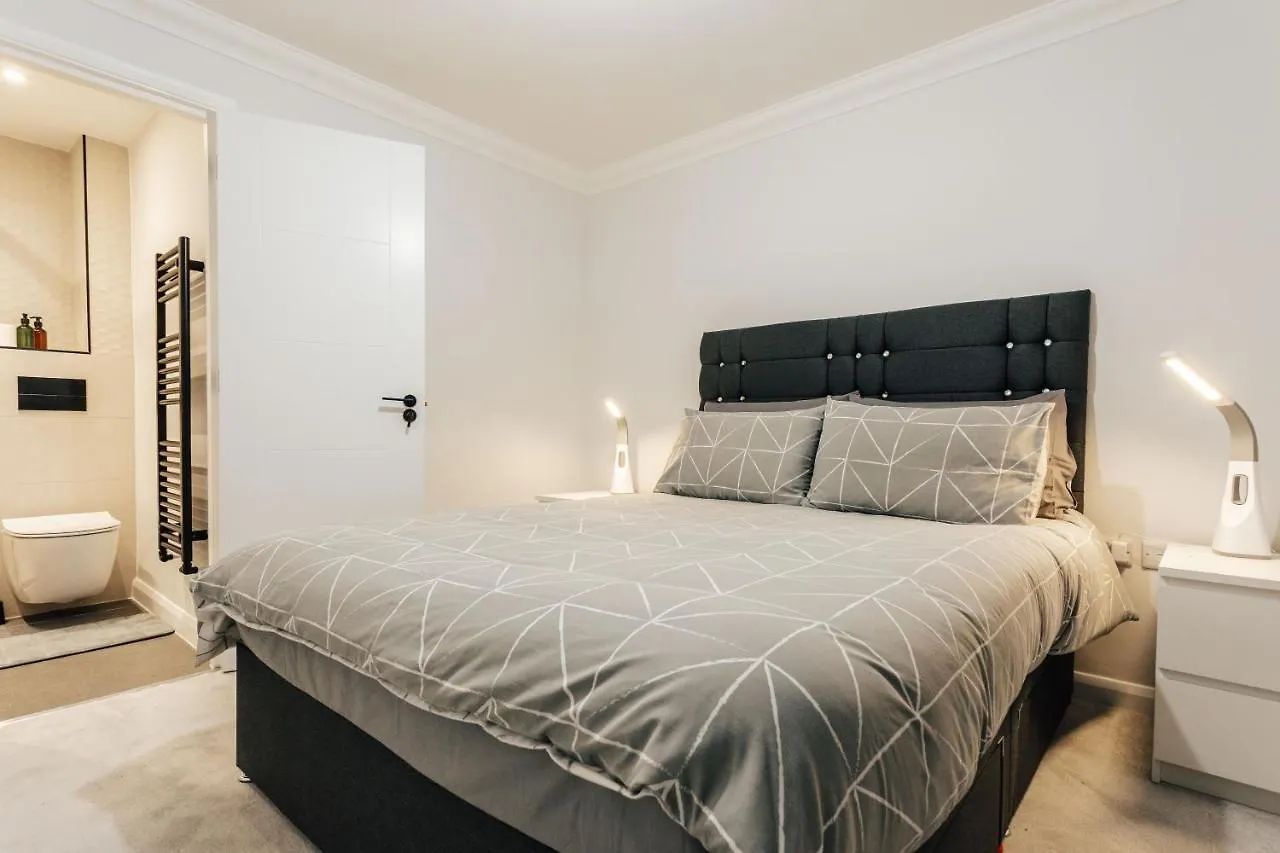 Modern Peaceful Flat In Town Apartment Bournemouth United Kingdom